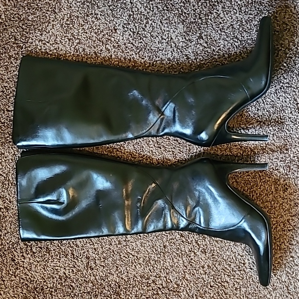 Nine West Galavant Leather Boots